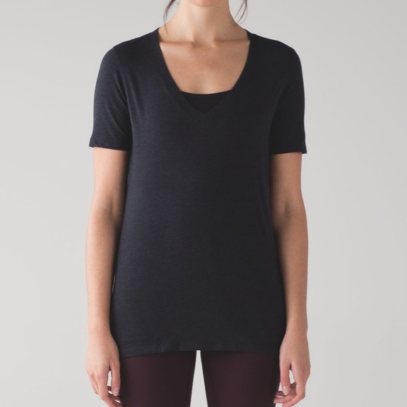 Lululemon Love Tee 6 - Picture 3 of 7